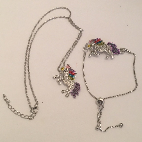 Unicorns rhinestone bracelet and necklace set - Picture 4 of 8